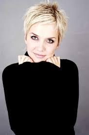 blonde-pixie-cut-2-Tijeras-Hair-Co